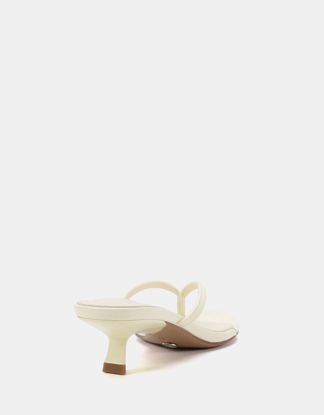 Novo - Flashy Heels