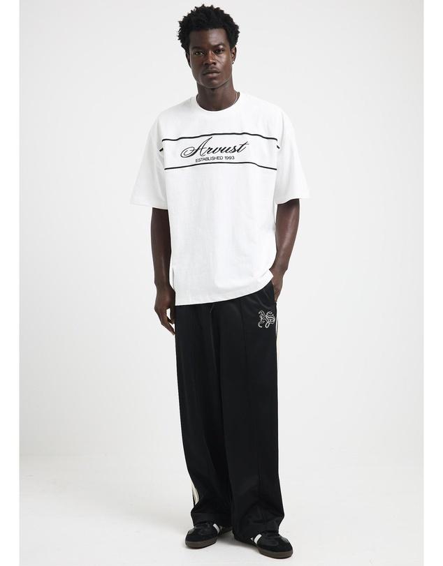 Arvust - Location T-Shirt