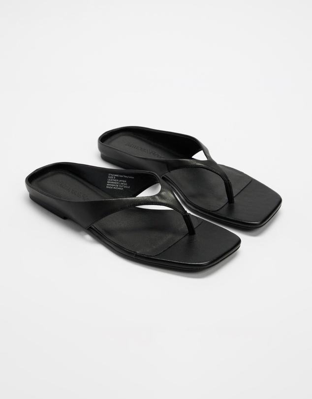 Atmos&Here - Sara Leather Thong Sandals