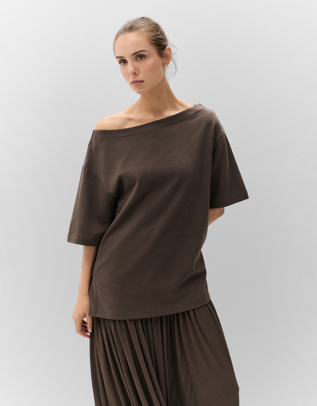 UNISON - Relaxed Off Shoulder Tee