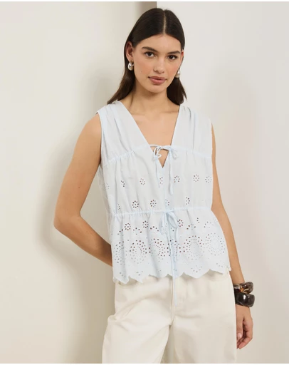 Atmos&Here - Eliza Broderie Tie Front Top