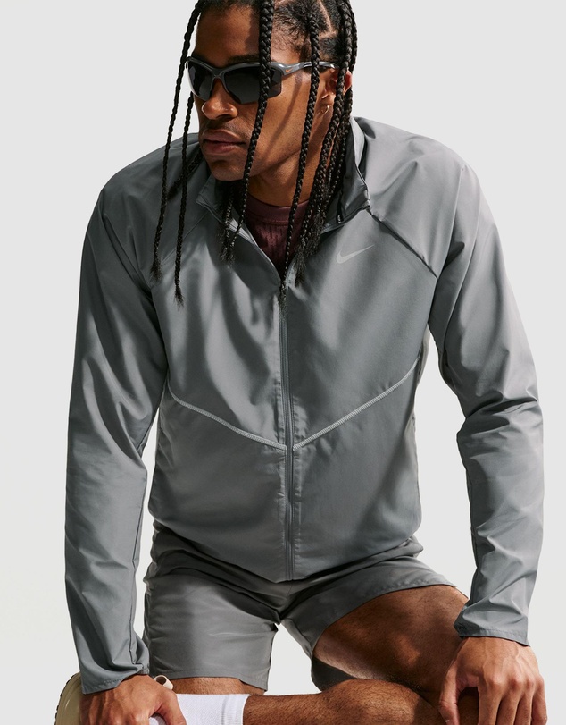 Nike - Miler Repel UV Protection Running Jacket