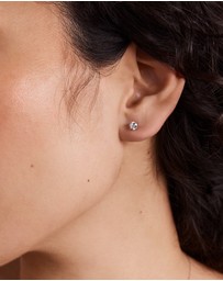 Michael Hill - 0.60 Carat TW Round Brilliant Laboratory-Grown Diamond Solitaire Stud Earrings in 10kt White Gold