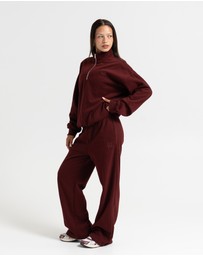 HyperLuxe The Label - 1/4 Zip Sweatshirt
