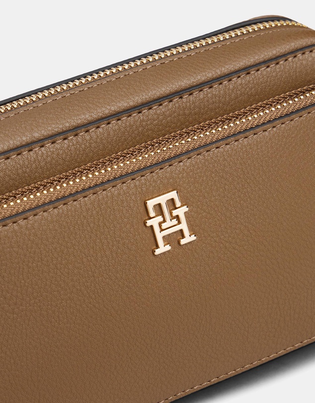 Tommy Hilfiger - Icon Camera Bag