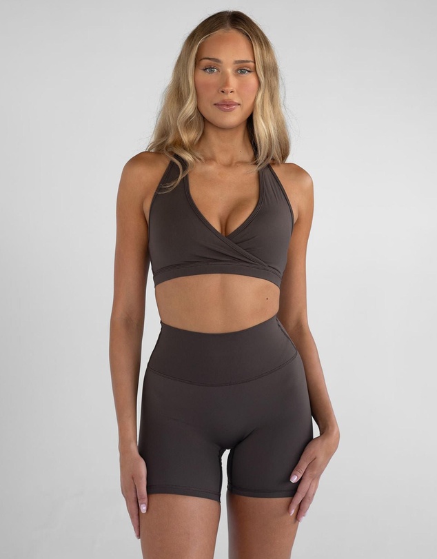 Leelo Active - Sculpt Halter Neck Crop