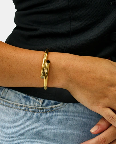 Sonne Jewellery - Kai Gold Bangle