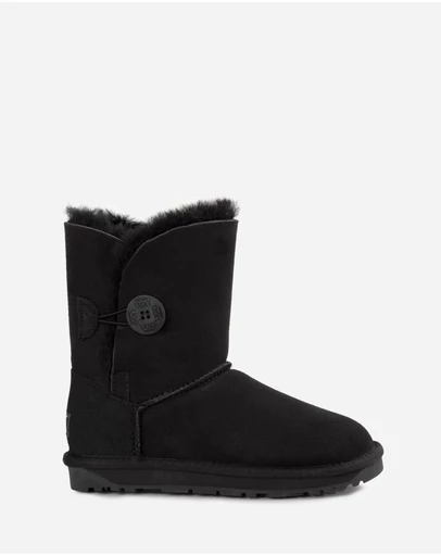 Ozwear Connection Uggs - Ugg Classic Short Button Boots (Water Resistant)