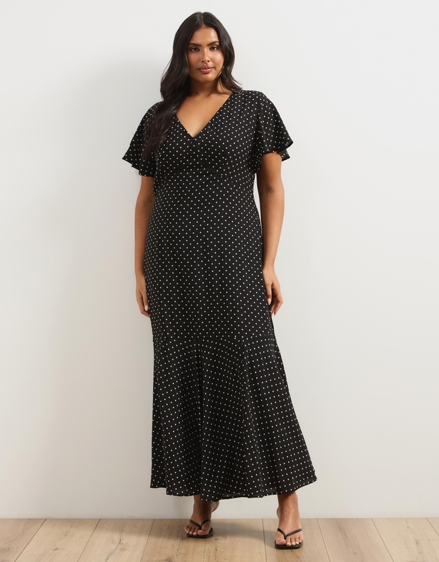 Atmos&Here Curvy - Tasha Flutter Sleeve Maxi Dress