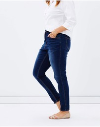 Love Your Wardrobe - Dark Wash Jeans