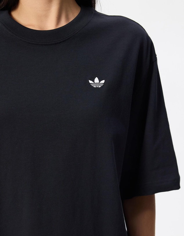 adidas Originals - Essentials Boyfriend Tee