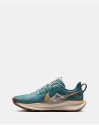Nike - Pegasus Trail 5 - Women's