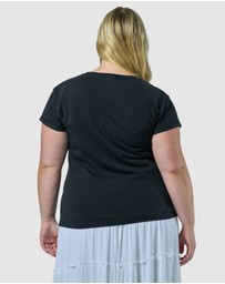 The Poetic Gypsy - Go Your Own Way Tee