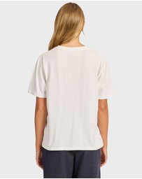 Academy Brand - Jimmy Boyfriend Tee