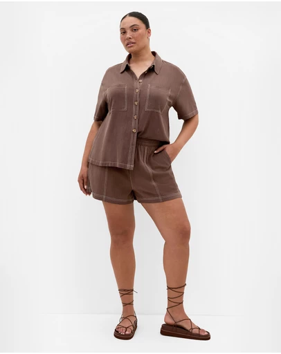 City Chic - Plus size Tia Stitch Detail Shirt - chocolate