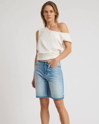 ONE TEASPOON - Rambler Mid Waist Wide Leg Boyfriend Denim Shorts - Endless Summer Blue