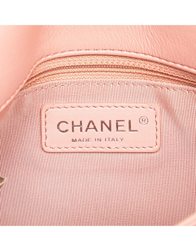 Pre-Loved by Azura Reborn - Pre-Loved chanel Studded Chevron Quilted Bag