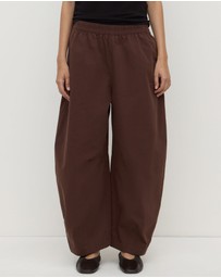 Assembly Label - Lola Barrel Pants