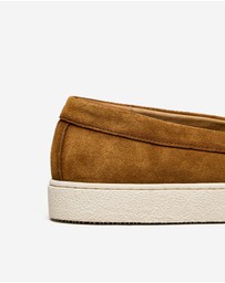 Calibre - Crepe Sole Slip-On Tan