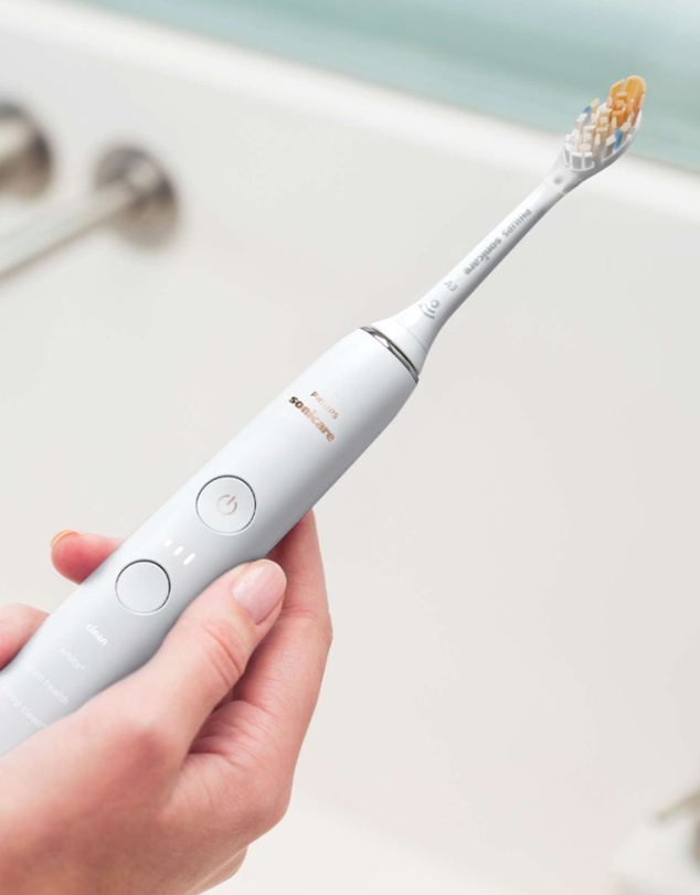 Philips - Philips Sonicare DiamondClean 9000 Electric Toothbrush, White with A3 brush head White