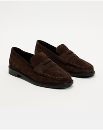 AERE - Suede Loafers