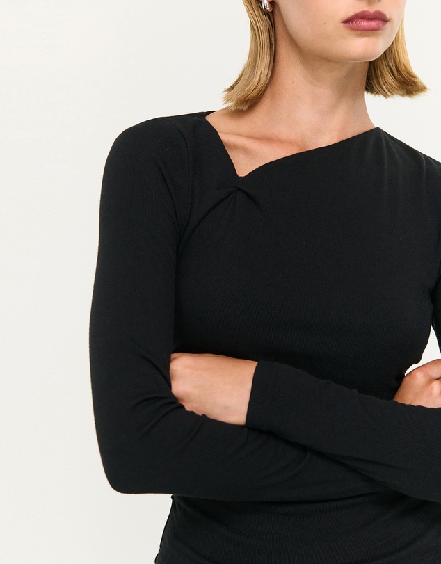 Staple the Label - Alexi Twist Top