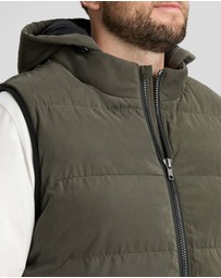 Johnny Bigg - Fargo Puffa Vest
