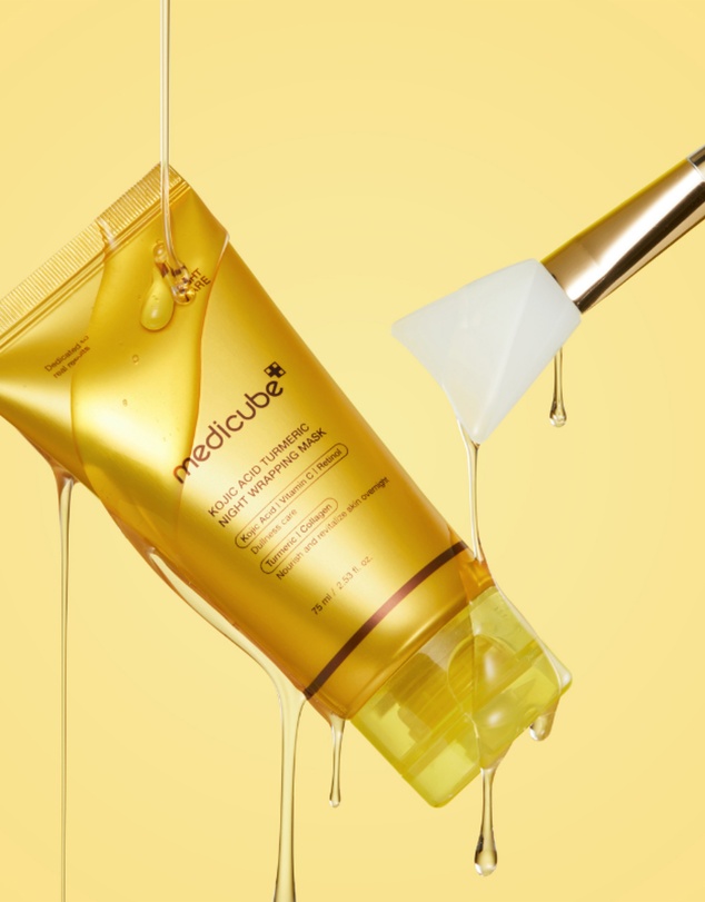 MEDICUBE - Kojic Acid Turmeric Night Wrapping Mask