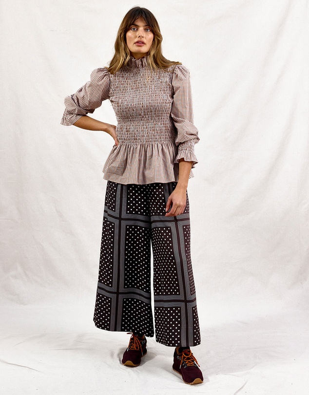 Binny - Black Run With Susan Blouse