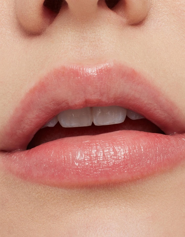MAC - MACXIMAL Sleek Satin Lipstick In The Clear