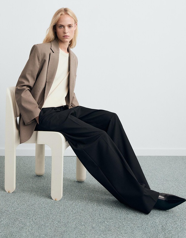 M.N.G - Straight Jacket With Flap Pockets