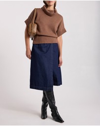 David Lawrence - Roll Neck Gilet Top