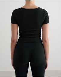 Aim'n - Ribbed Performance Short Sleeve Top