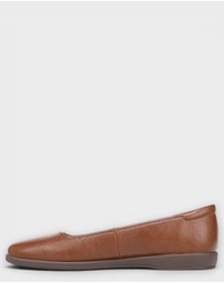 Naturalizer - Soft Flex Ballet Flat - Tea