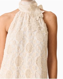 Elliatt - Vessia Halter Neck Maxi Dress