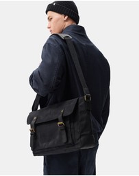 UNISON - Leo Satchel