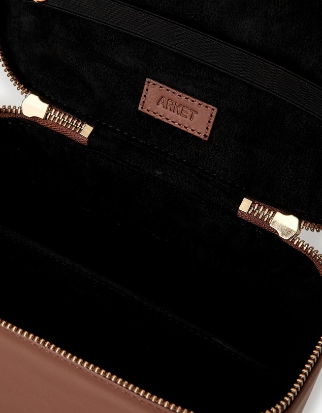 ARKET - Jenner Big Vanity Case