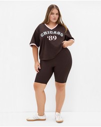 City Chic - Plus size Oversized V Neck Tee - chocolate