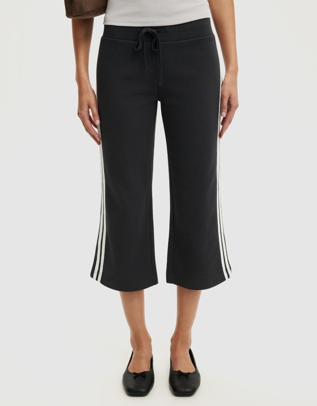 Cotton On - Capri Fleece Sweatpants