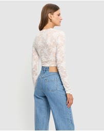 KIVARI - Victoria Lace Top