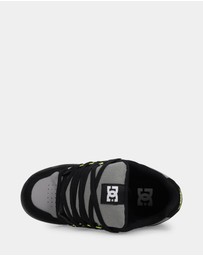 DC Shoes - Boys 8 to 16 Stag Youth Sneakers