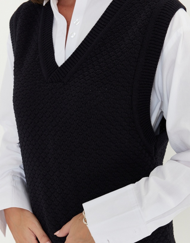ALEXANDRA - Lula Knit Vest Black
