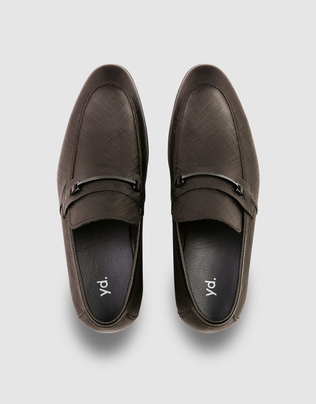 yd. - Riccardo Textured Leather Loafer