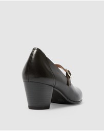 Wide Steps - Casino