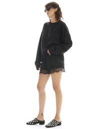 THE TALES - Heart Back Lace Long Sleeve Tee