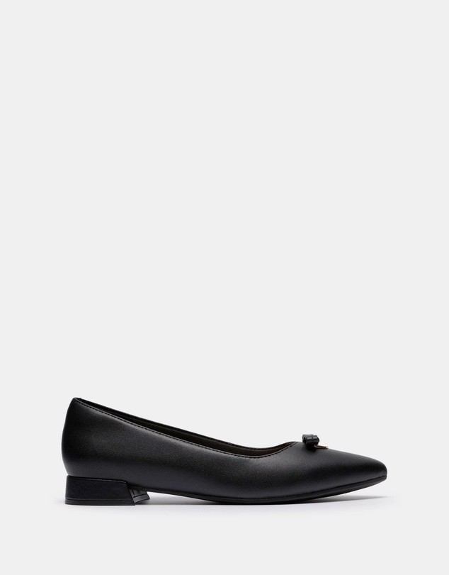 Clarks - Natalyn Trim Black