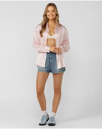 Lorna Jane - Off Duty Washed Denim Shorts