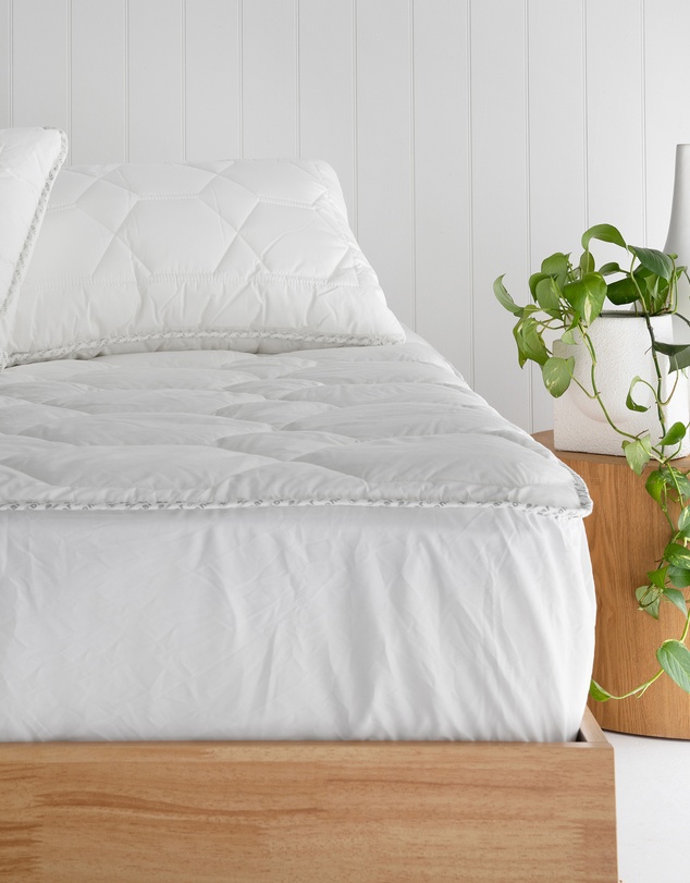 Bambury - Sonar Thermal Balancing Outlast Mattress Topper