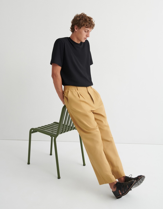 Kowtow - Theo Pant
