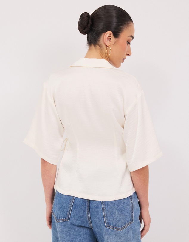 Calli - Easton Satin Shirt